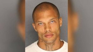 15 Unfair Advantages Attractive People Have